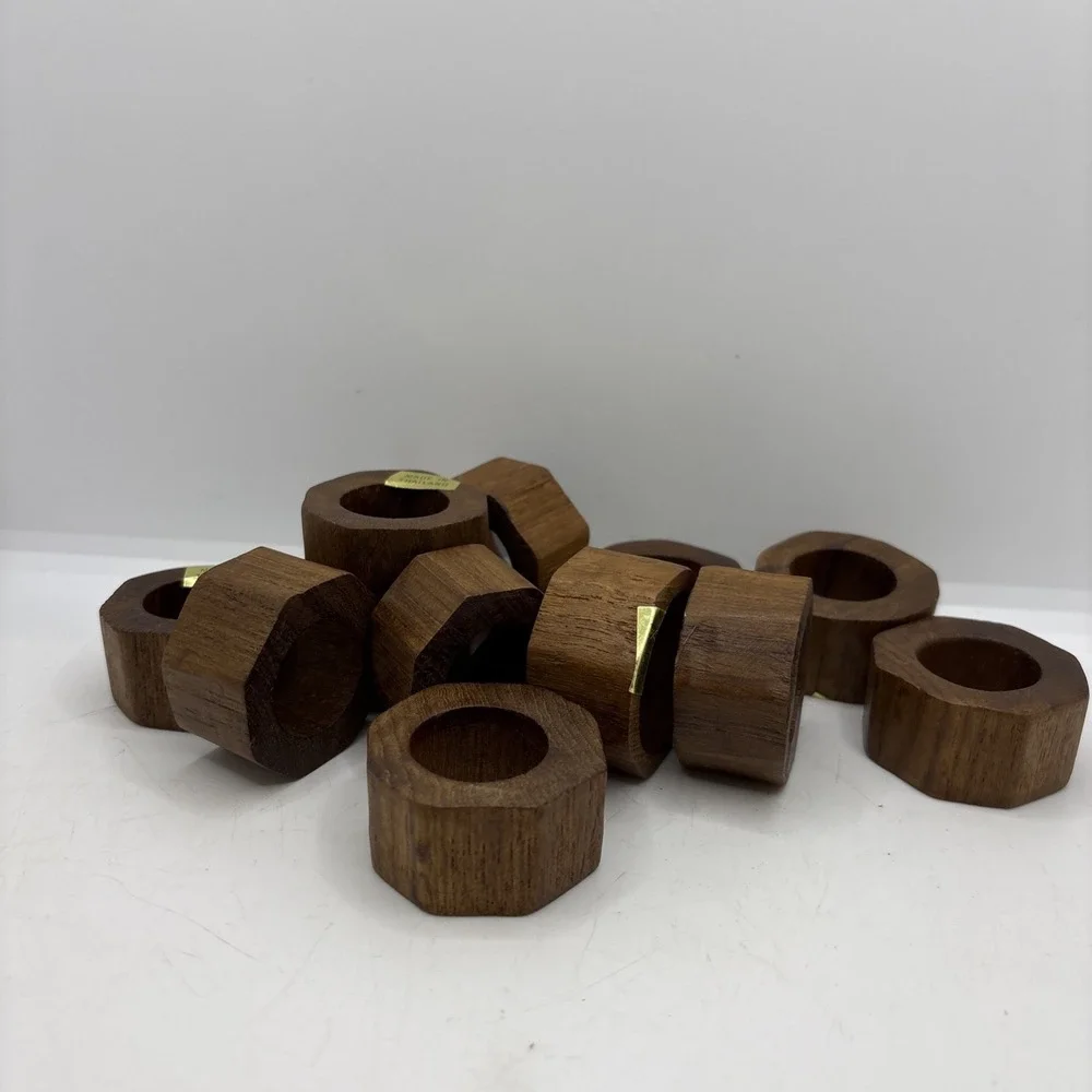 Hand‎ Crafted Teak Wood Round Napkin Rings Made in Thailand Set of 12